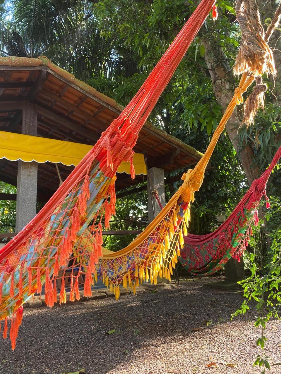 Pousada Casa Do Ipe Amarelo 米格尔-佩雷拉 外观 照片